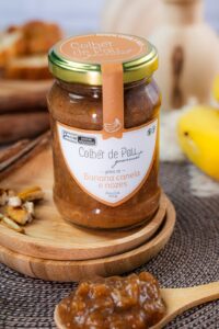 Doce de banana com canela e nozes